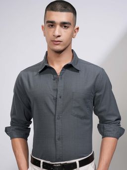 HIGHLANDER - Men Grey Fancy Yarn Textured Checks Slim Fit Shirt