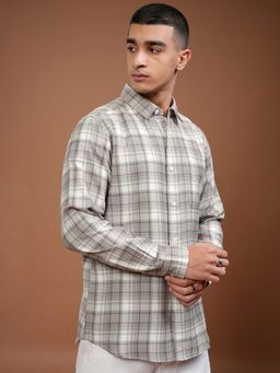 HIGHLANDER - Men Grey Waffle Dobby Textured Checks Casual Slim Fit Shirt