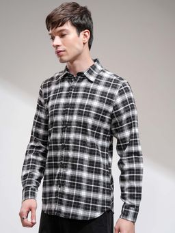HIGHLANDER - Men Black Melange Checks Casual Shirt