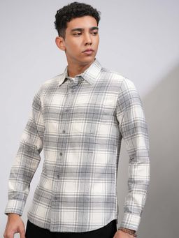 HIGHLANDER - Men Grey Checks Full Sleeves Casual Shirt
