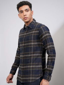 HIGHLANDER - Men Navy Blue Grindle Flannel Checks Casual Shirt