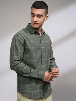 HIGHLANDER - Men Olive Chinelle Yarn Textured Checks Relaxed Fit Shirt
