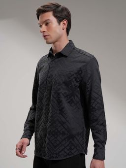 HIGHLANDER - Men Black Self Design Casual Shirt