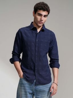 HIGHLANDER - Men Navy Blue Textured Cotton Slim Fit Casual Shirt