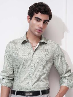 HIGHLANDER - Men Grey Geometric Printed Cutaway Collar Slim Fit Shirt