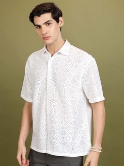 HIGHLANDER - Men White Textured Crochet Drop Shoulder Oversized Shirt
