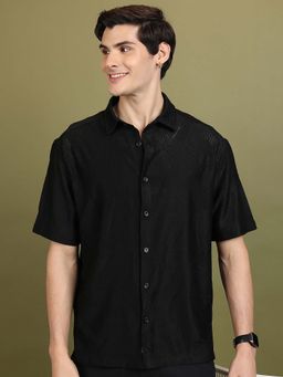 HIGHLANDER - Men Black Crochet Self Design Drop Shoulder Oversized Shirt