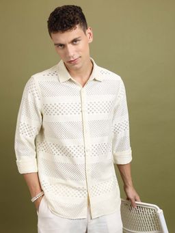 HIGHLANDER - Men Off White Relaxed Fit Self Design Crochet Shirt