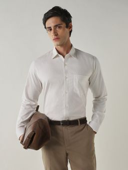 Reid & Taylor - Cream Striped Slim Fit Shirt