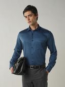 Teal color option, Currently selected