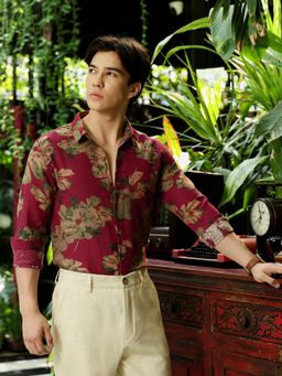 CAHOOT - Men Maroon Floral Print Relaxed Fit Casual Shirt