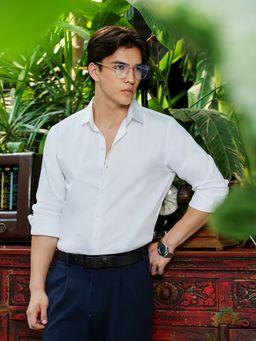 CAHOOT - Men White Solid Full Sleeves Regular Formal Shirt