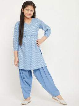 StyloBug - Stripes Embroidery V Neck 3/4 Sleeves Kurti with Pyjama Blue (Set of 2) (15-16 Years)