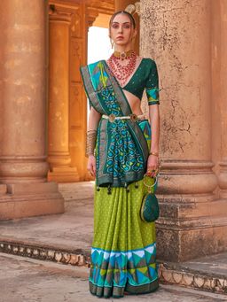 Akhilam - Silk Blend Green Woven Designer Saree With Blouse Piece