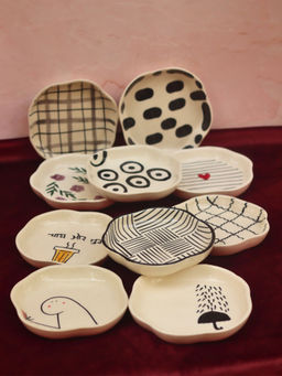 WEAVING HOMES - Set Of 10 Black & White Bliss Dessert Combo Platters