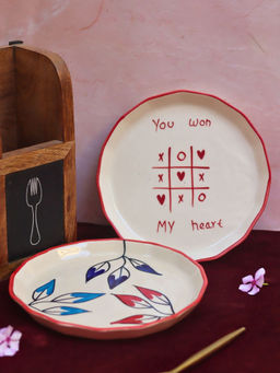 WEAVING HOMES - Set Of 2 - You Won My Heart & Petals Combo Serving Plates