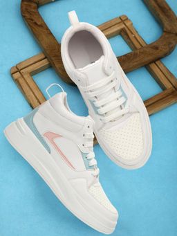 XE Looks - Stylish and Fancy Design Attractive Comfortable Sneakers