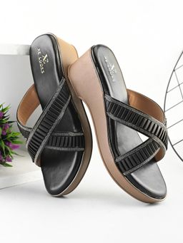 XE Looks - Black Criss-Cross Sandal for Women Pleated Straps Wedges