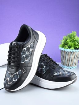 XE Looks - Attractive and Lightweight Soft Lace Up Sneaker Shoes