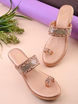 XE Looks - Beige Lightweight Everyday Toe-Ring Slip-On Sandal Comfort Sandal
