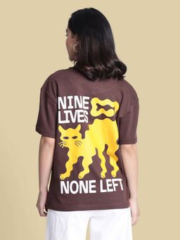 Bene Kleed - Women Graphic Print Oversize Brown T-Shirt