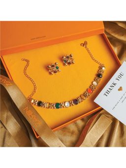 ZARIIN - Power Goddess Navratna Gift Box