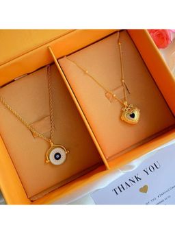 ZARIIN - Love And Protection Pendant Necklace Set