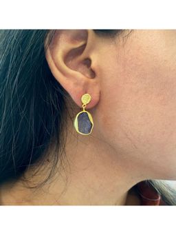 ZARIIN - The Spirited One Gold Earrings With Amethyst