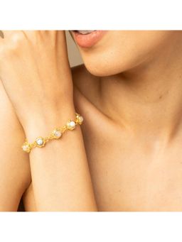 ZARIIN - Howlite And Moonstone Bracelet