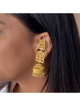 ZARIIN - Bareilly Jhumka Earrings With Strings