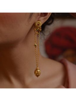 ZARIIN - Jhoomar Taal Statement Dejhoor Earrings