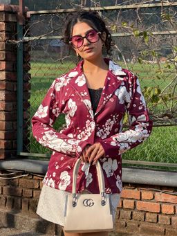 Tandul - Red Full Sleeves Floral Notched Lapel Blazer