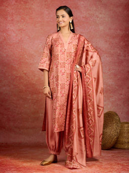 Libas - Women Kurta and Salwar with Dupatta Peach (Set of 3)