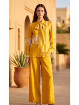 Basanti Kapde aur Koffee - Muslin Abstract Yellow Shirt and Pant with Bow