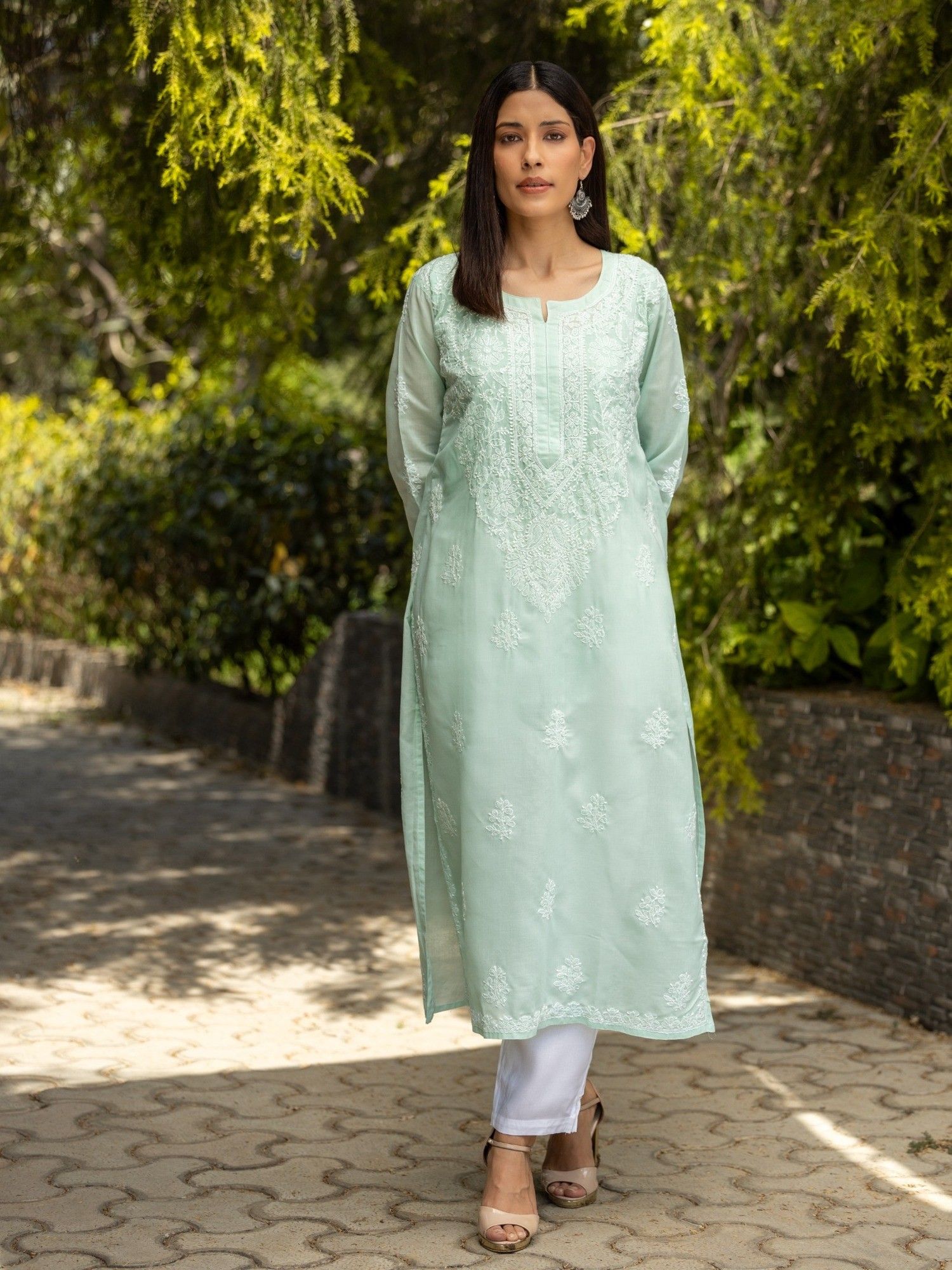Sahiba Chikankari Pastel Green Cotton Bakhiya Work Kurta with Slip-image-9