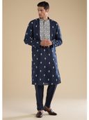 Navy Blue color option, Currently selected