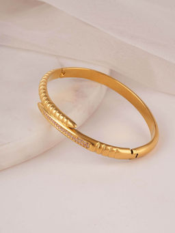Palmonas - Textured Snake Tail Bangle Bracelet For Women - Waterproof And Anti-Tarnish