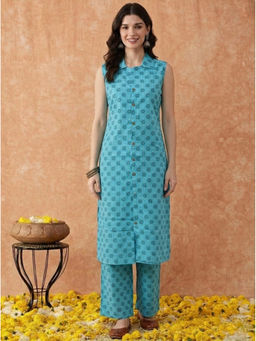 ANAISA - Women's Cotton Floral Blue Kurta and Pant