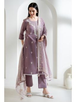 etre comfortwear - Purple Cotton Linen Embroidered Kurta With Pant And Dupatta