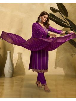 KVS FAB - Purple Zari Embroidered Kurta With Pant And Dupatta