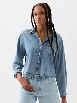 GAP - Womens Relaxed Fit Spread Collar Shirt