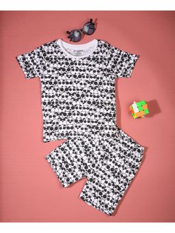 Be Awara - Half Sleeves Cotton T-shirt & Shorts Dog Print (Set of 2)