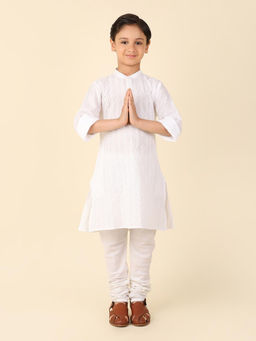 Fabindia - White Cotton Chikankari Long Kurta