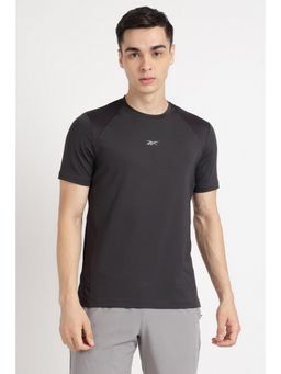 Reebok - Men Solid Grey T-Shirt