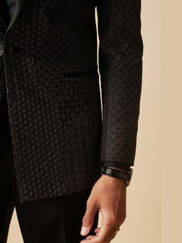 Philocaly - Silver-Temple Slim Fit Embroidered Black Tuxedo