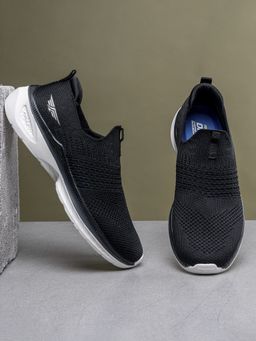 Red Tape - Men Textured Black Walking Shoes