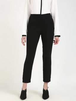 Tommy Hilfiger - Black Slim Fit Solid Mid Rise Trouser
