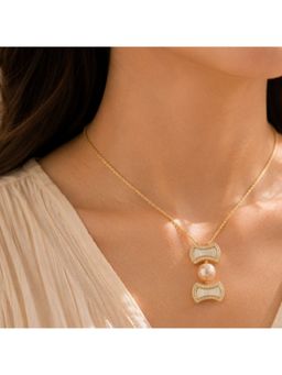 Bdiva - Gold Plated Pearl and Cubic Zirconia Chain Pendant