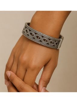 Bdiva - Oxidized Zig-Zag Statement Bangle