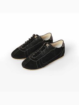 Gully Labs - Men Black Karu Sneakers